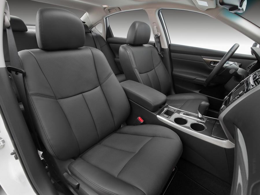  Nissan Altima 2013 года  (BR) (фото 2 из 11)